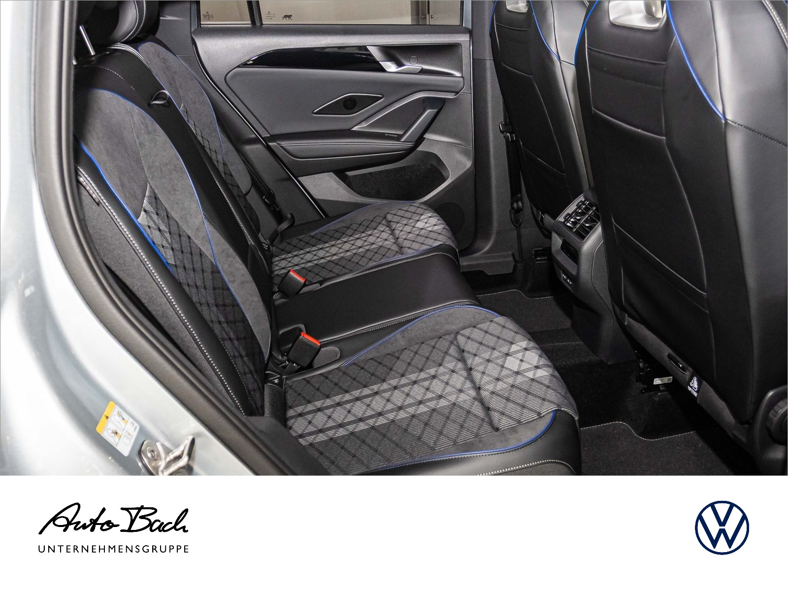 Volkswagen Tiguan R-Line 1,5 l eHybrid OPF 110 kW ( 150 PS) / 85 kW (115 PS) 6-Gang-Doppelku pplungsgetriebe DSG