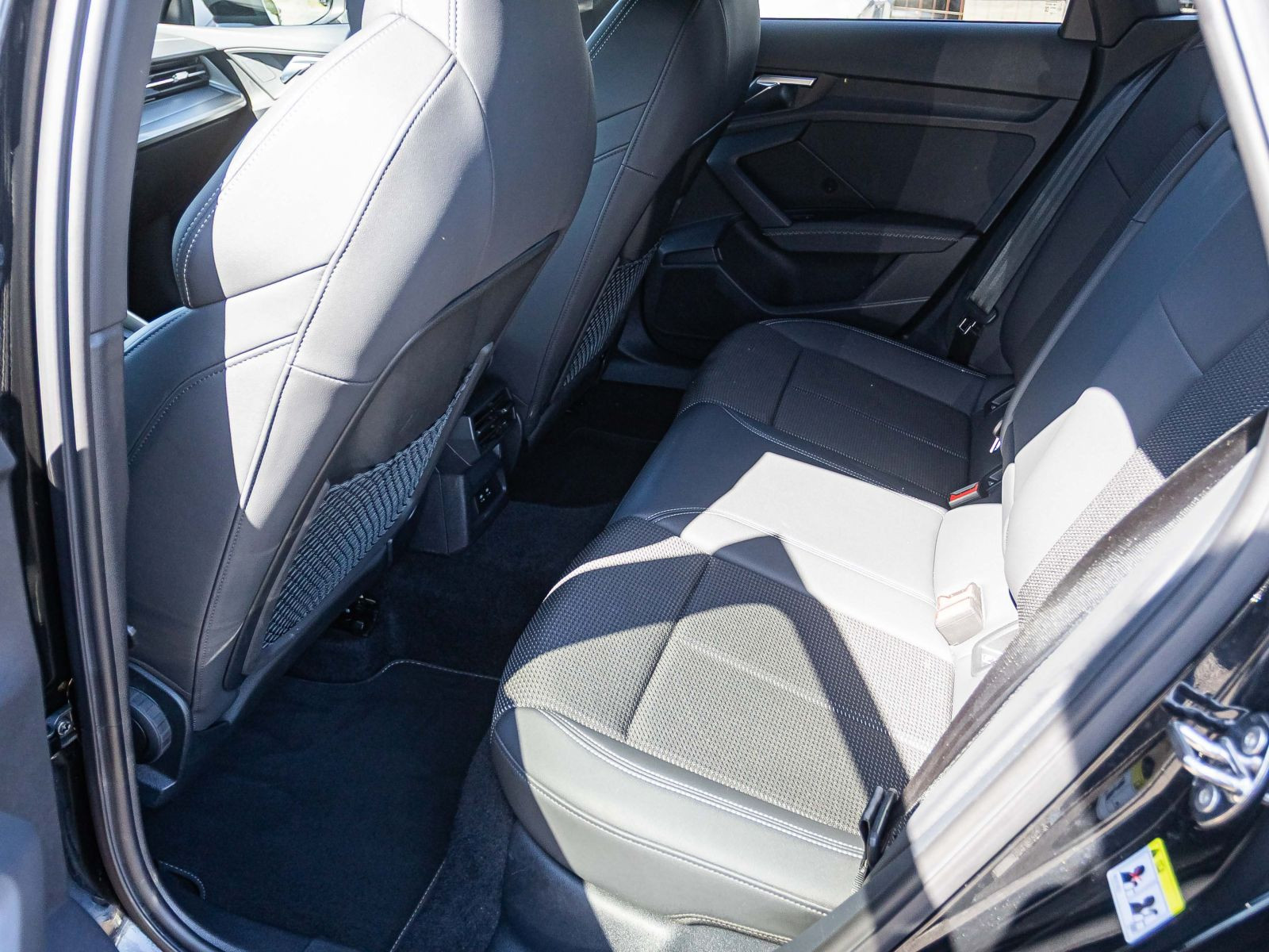 Audi A3 Sportback S line 40TFSI qu Stronic Navi LED Standhzg virtual ACC