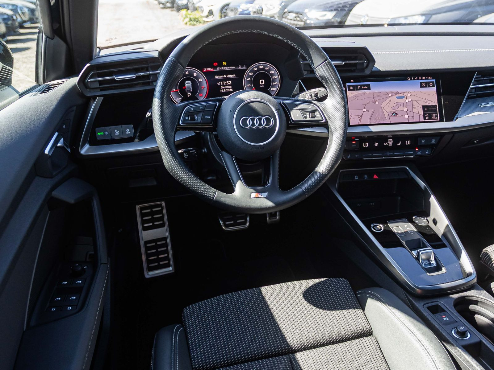 Audi A3 Sportback S line 40TFSI qu Stronic Navi LED Standhzg virtual ACC