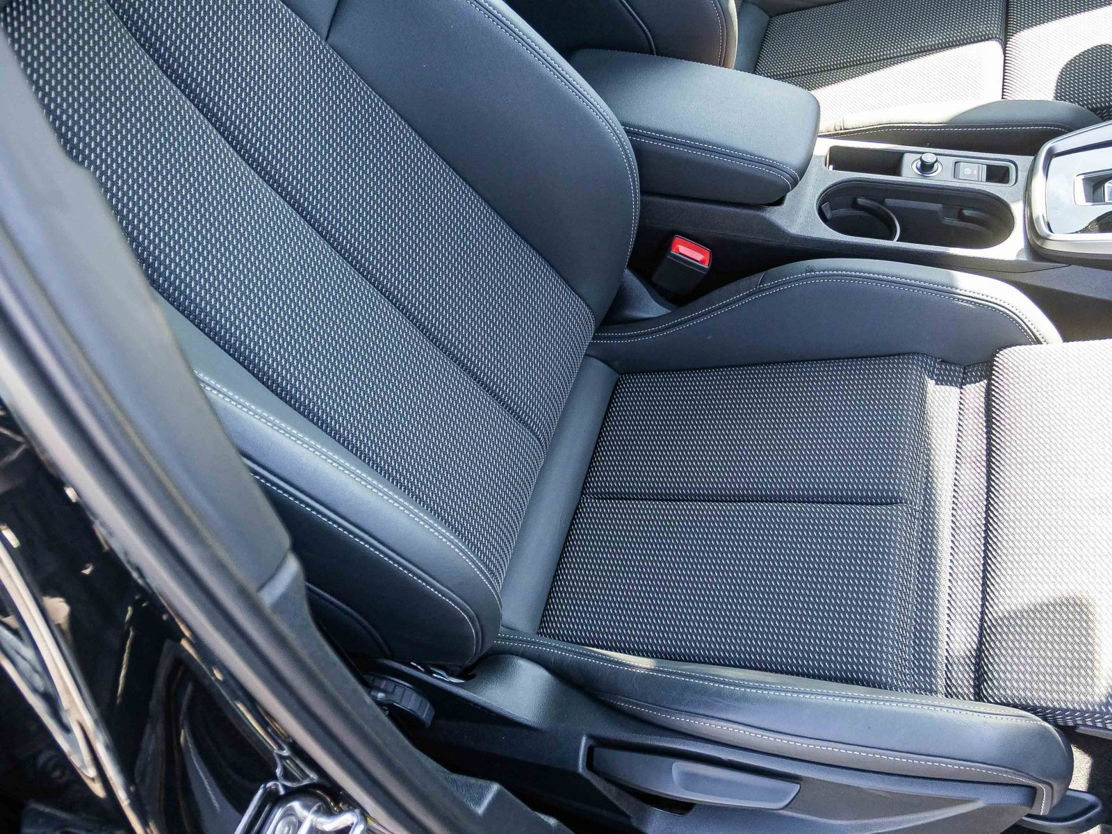 Audi A3 Sportback S line 40TFSI qu Stronic Navi LED Standhzg virtual ACC