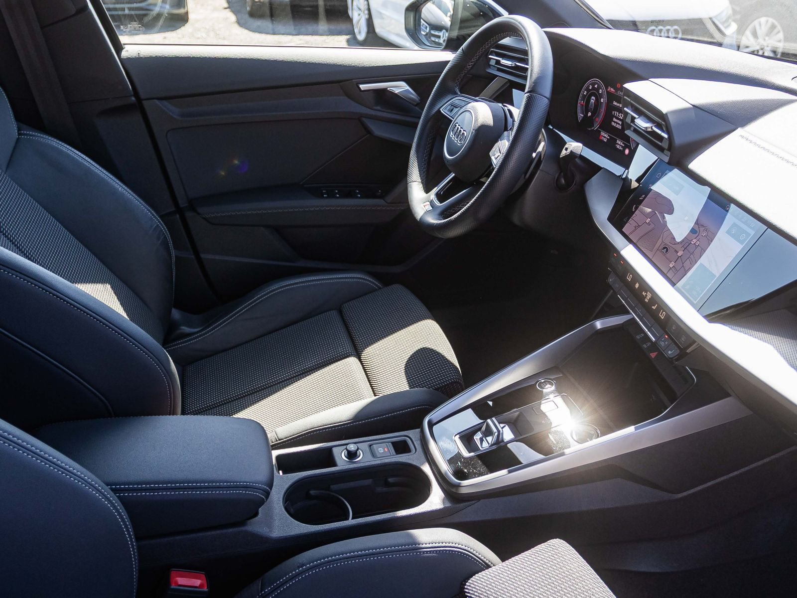 Audi A3 Sportback S line 40TFSI qu Stronic Navi LED Standhzg virtual ACC