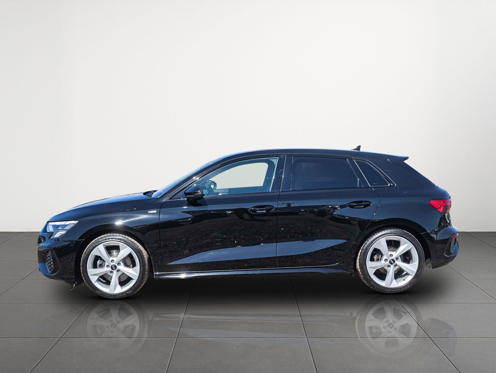 Audi A3 Sportback S line 40TFSI qu Stronic Navi LED Standhzg virtual ACC