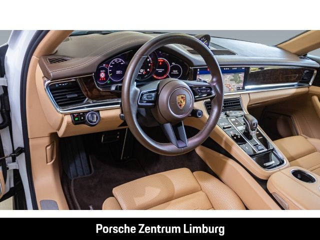 Porsche Panamera 4 E-Hybrid InnoDrive Head-Up Display