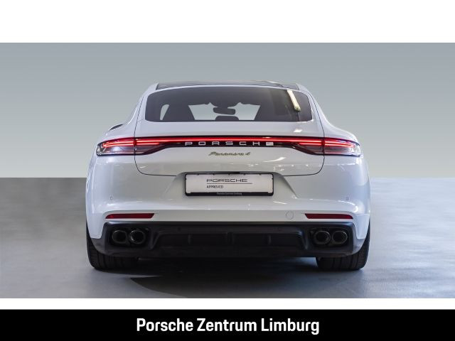 Porsche Panamera 4 E-Hybrid InnoDrive Head-Up Display