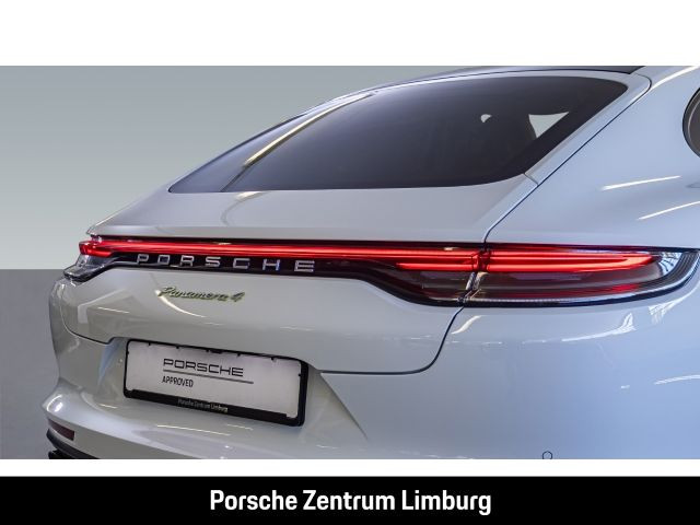 Porsche Panamera 4 E-Hybrid InnoDrive Head-Up Display