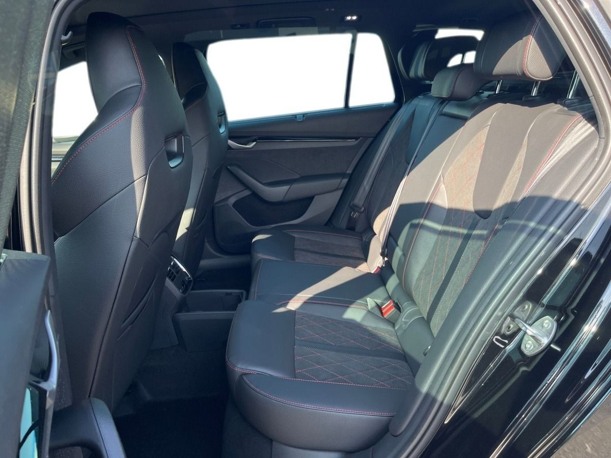 Skoda Octavia Combi RS 2.0TSI DSG Navi LED Panorama