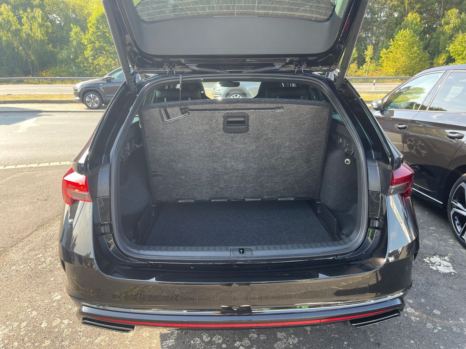 Skoda Octavia Combi RS 2.0TSI DSG Navi LED Panorama