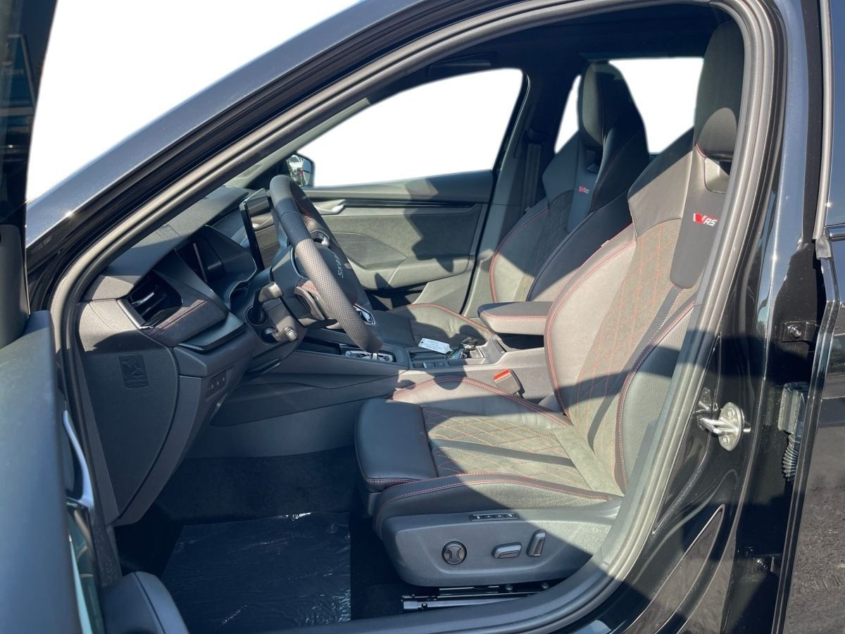 Skoda Octavia Combi RS 2.0TSI DSG Navi LED Panorama