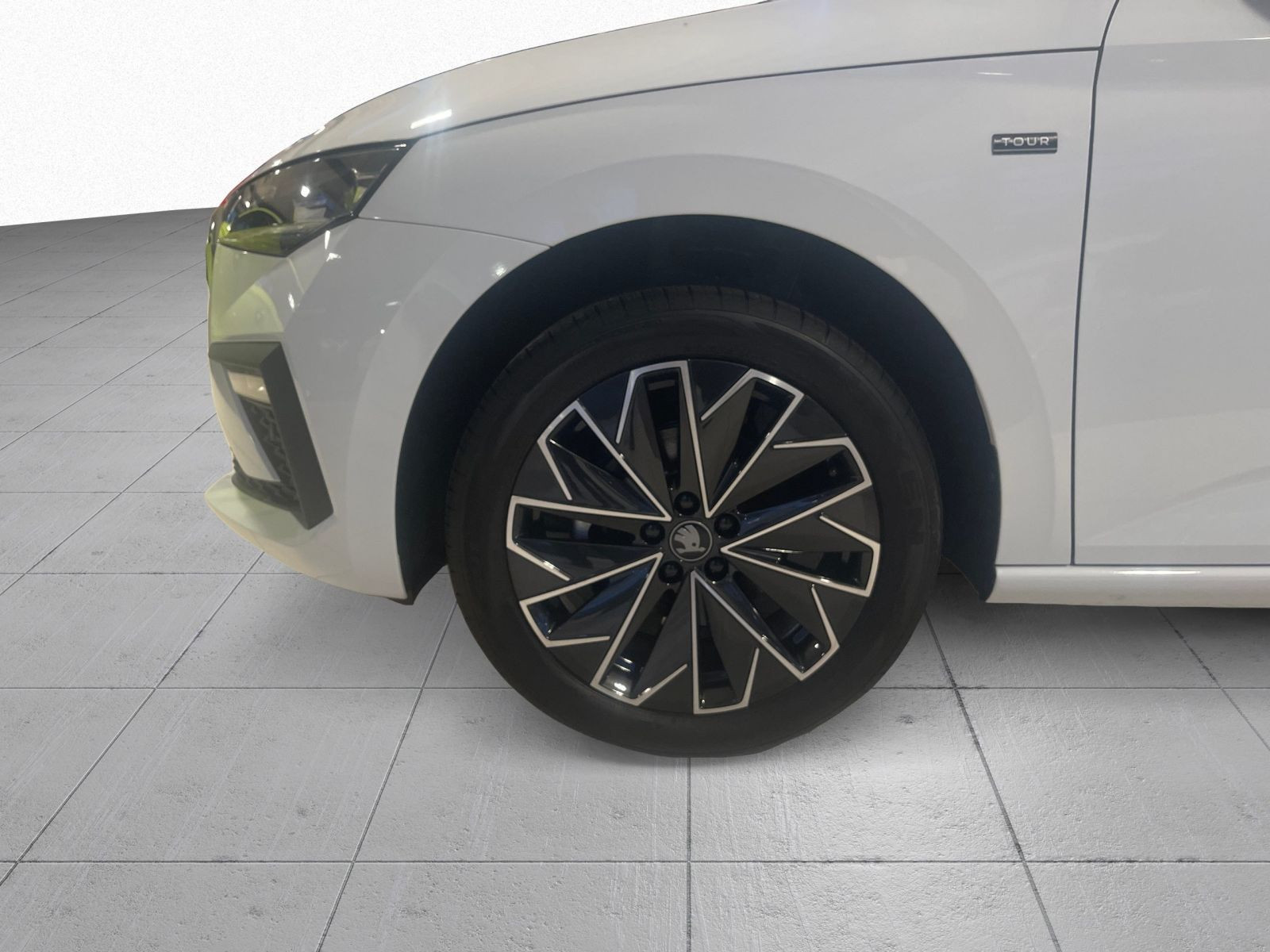 Skoda Scala Tour 1,0 TSI 85 kW 7-Gang-DSG