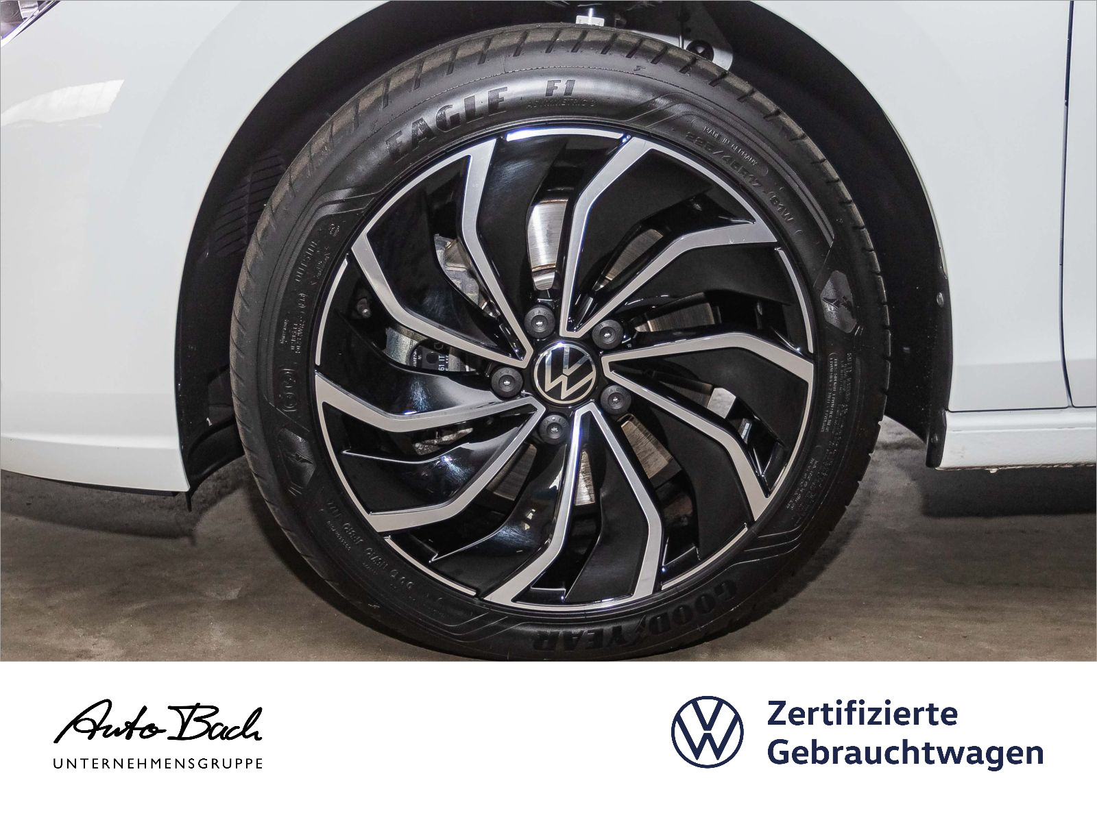 Volkswagen Golf VIII 1.4 TSI DSG eHybrid Style, Navi, App-Connect, LED, App-Connect, Digital Cockpit Pro