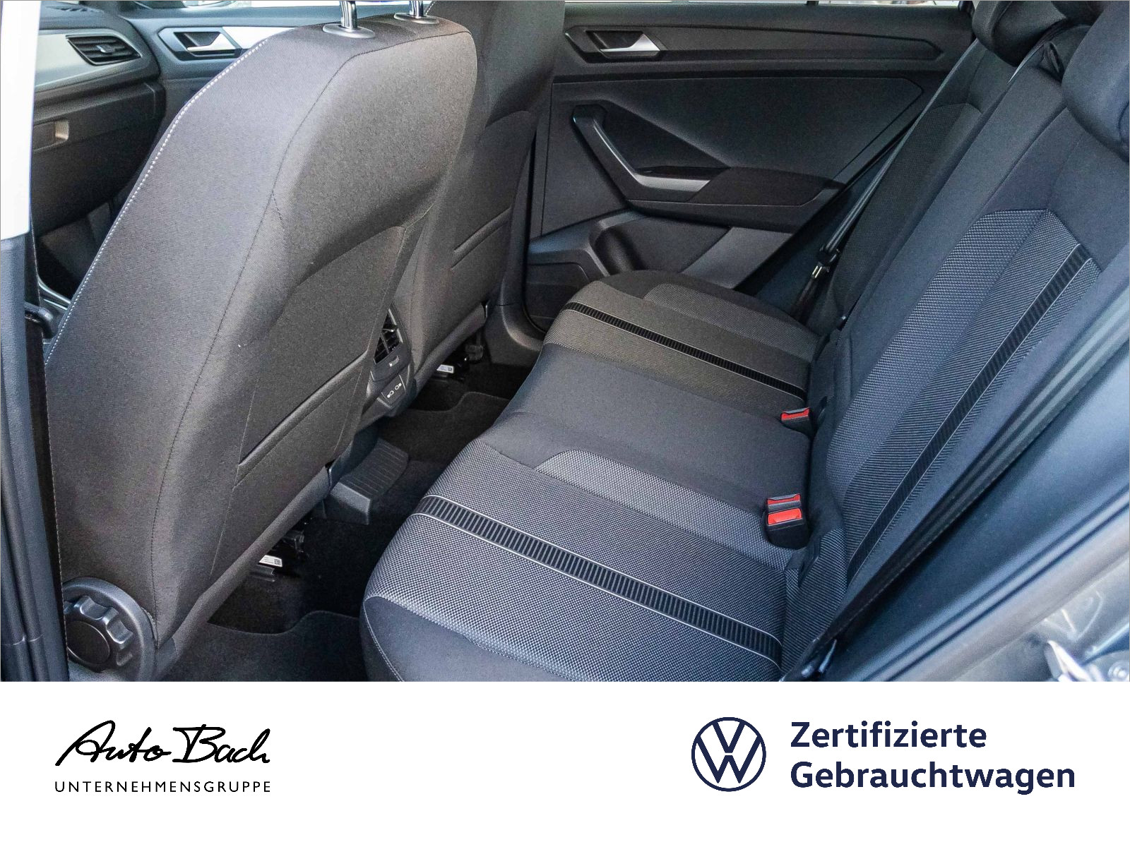 Volkswagen T-Roc 1.5 TSI Life DSG Navi LED Digital Cockpit EPH DAB