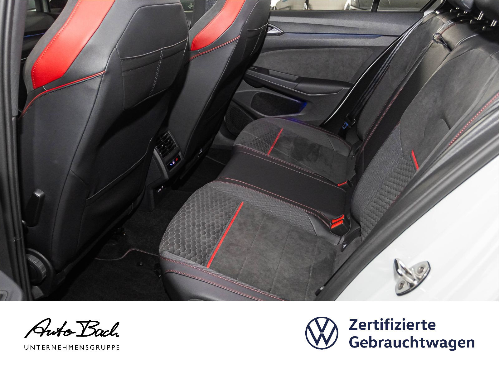 Volkswagen Golf VIII GTI Clubsport, Panoramadach, LED, Navi, ACC, App-Connect, Klima