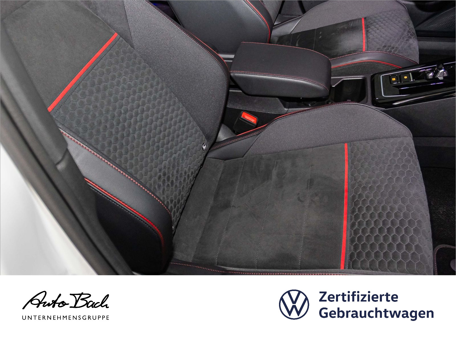 Volkswagen Golf VIII GTI Clubsport, Panoramadach, LED, Navi, ACC, App-Connect, Klima