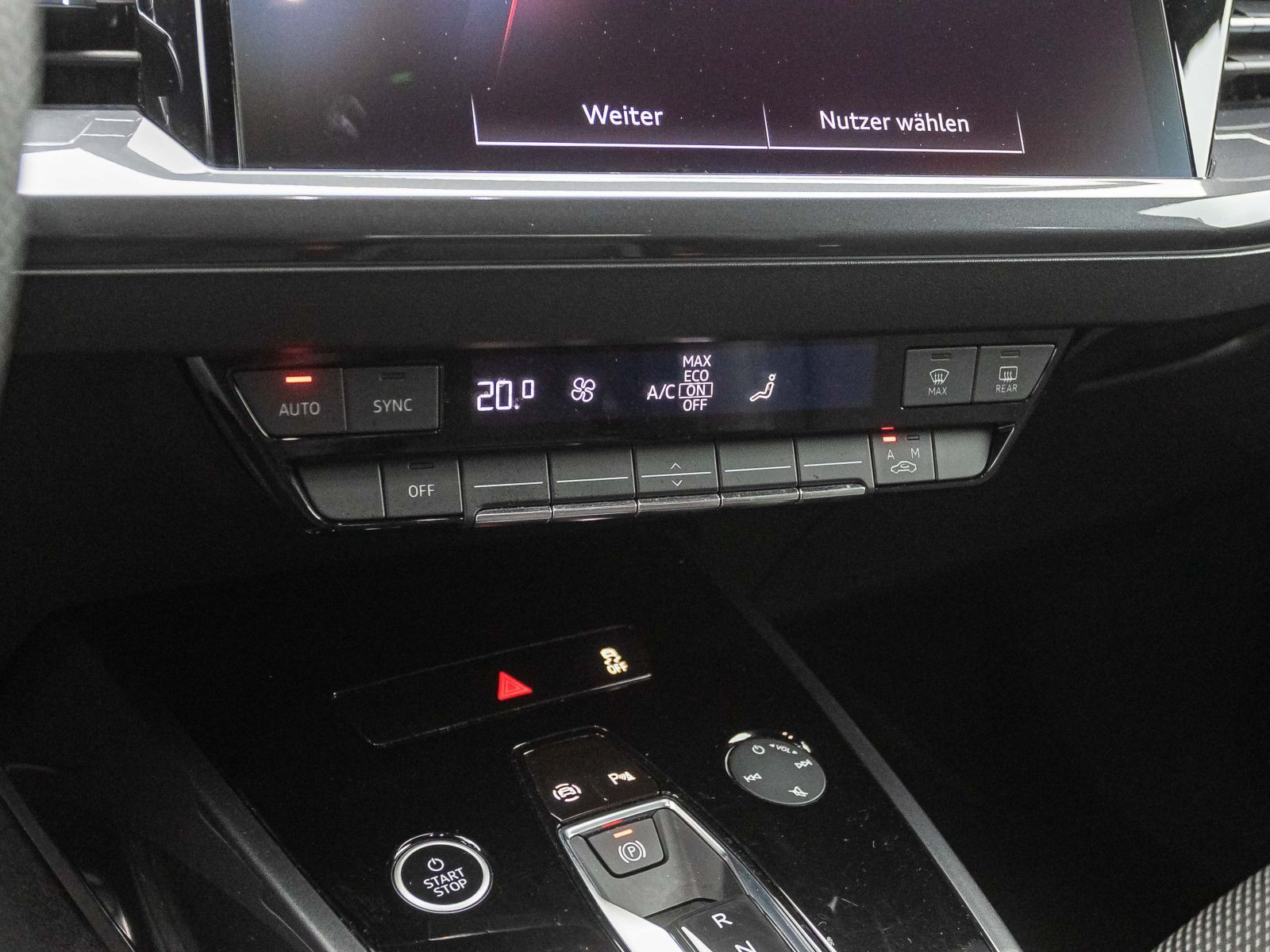 Audi Q4 e-tron S line 40 Navi Matrix HuD virtual GRA EPH DAB