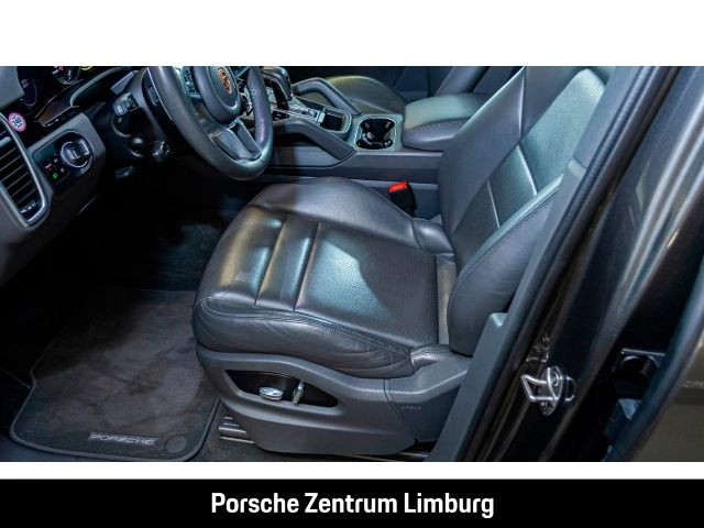 Porsche Cayenne E-Hybrid BOSE Luftfederung 20-Zoll