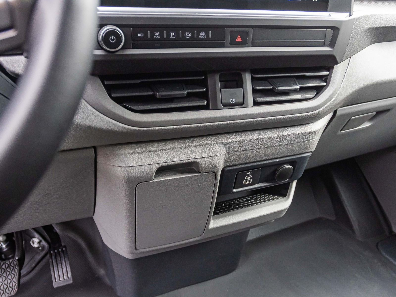 Volkswagen Transporter Kasten 2.0l 125kW TDI | Klima | ACC