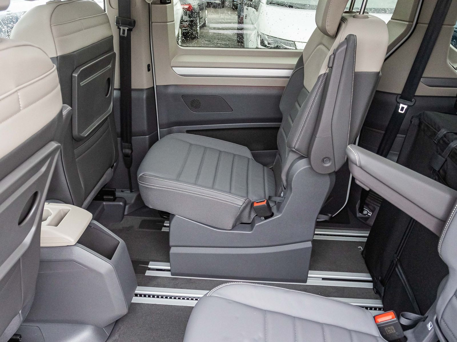 Volkswagen Multivan Edition 2.0l 150kW TSI | Pano | AHK |LÜ