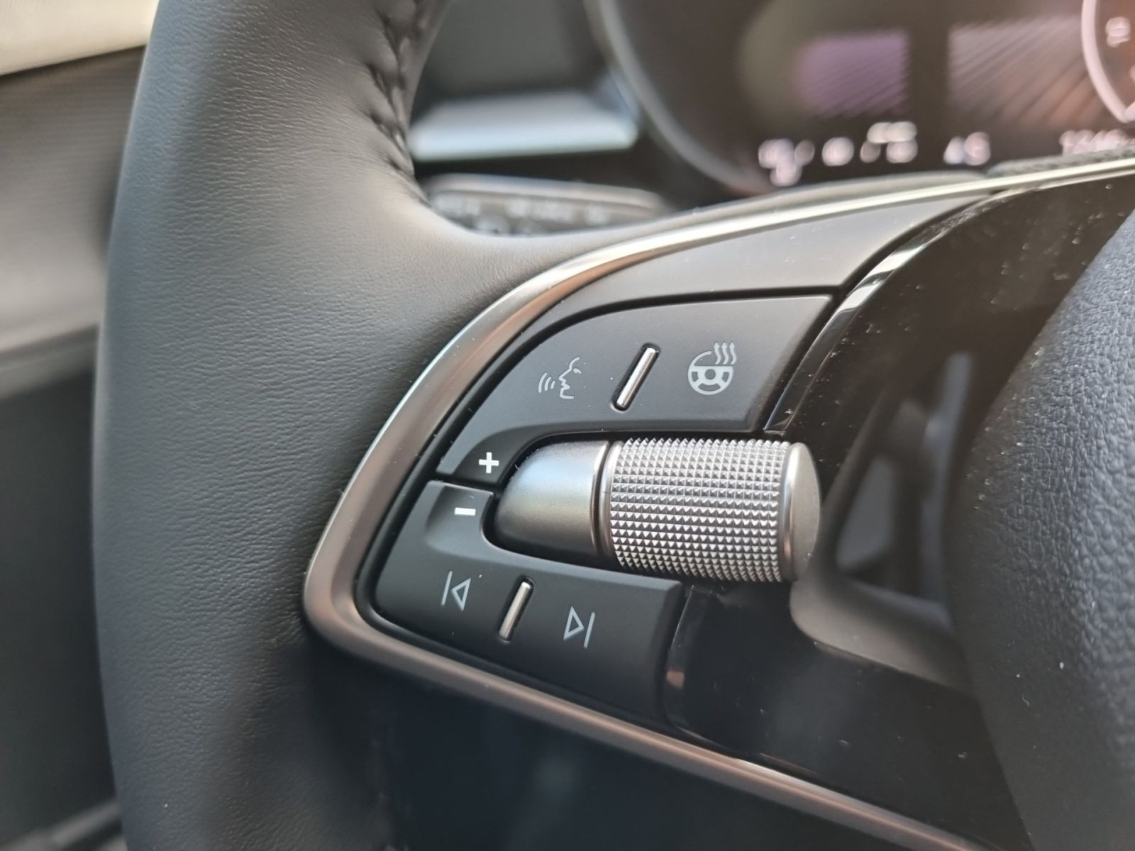 Skoda Fabia 1.0 TSI Tour LED GRA EPH DAB