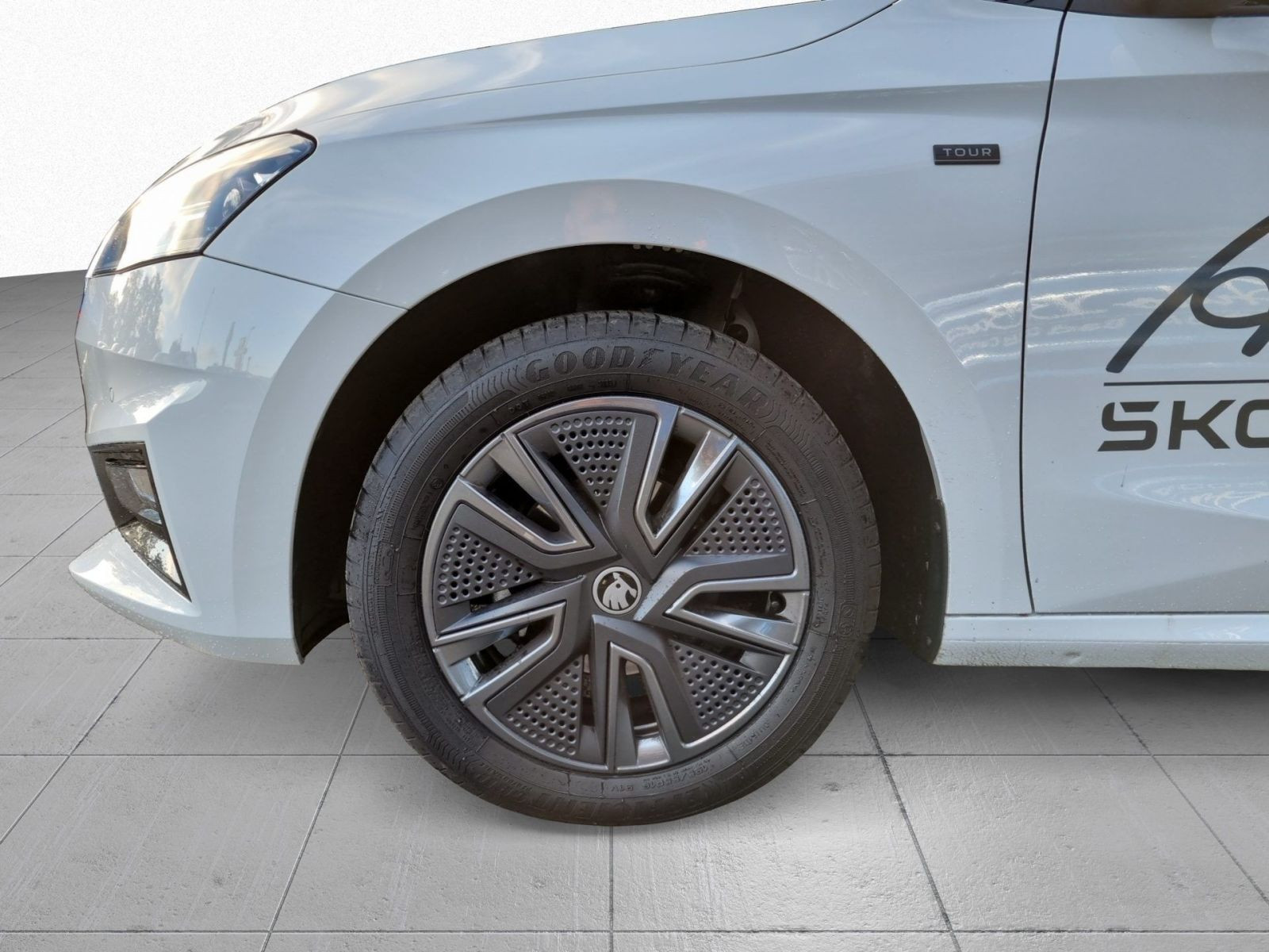 Skoda Fabia 1.0 TSI Tour LED GRA EPH DAB