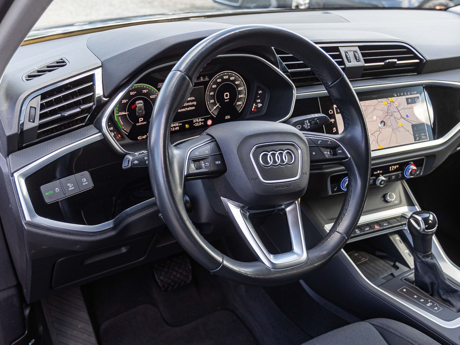 Audi Q3 S line 45 TFSI e Stronic AHK Virtual Navi