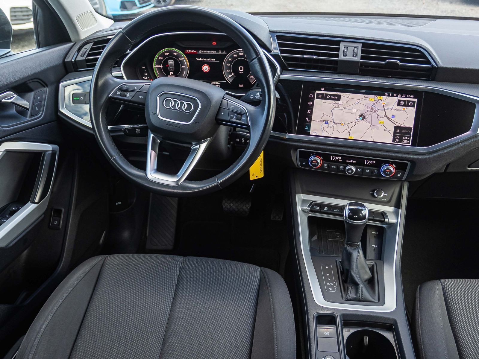 Audi Q3 S line 45 TFSI e Stronic AHK Virtual Navi