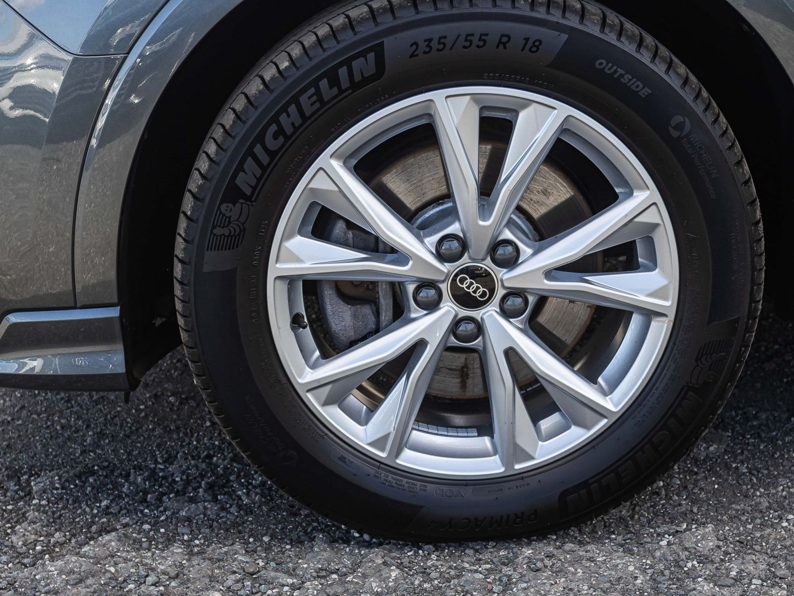 Audi Q3 S line 45 TFSI e Stronic AHK Virtual Navi