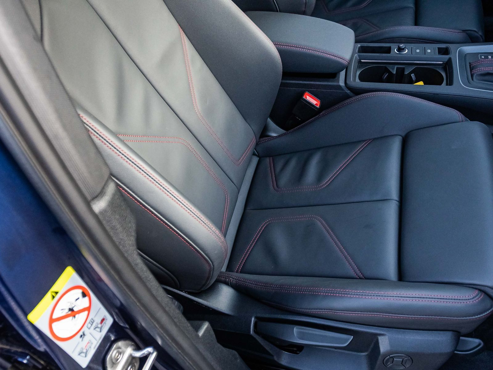 Audi Q3 S line 40TFSI qu Stronic Navi LED Panorama ACC EPH AHK