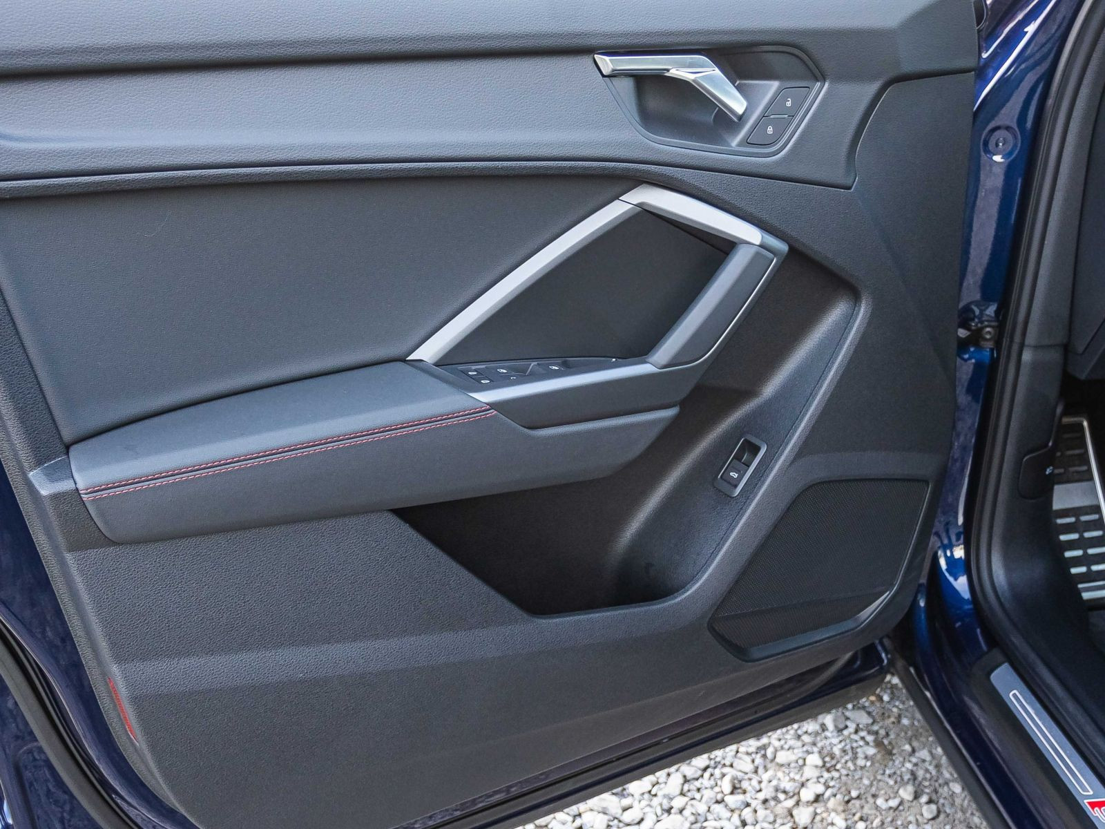 Audi Q3 S line 40TFSI qu Stronic Navi LED Panorama ACC EPH AHK