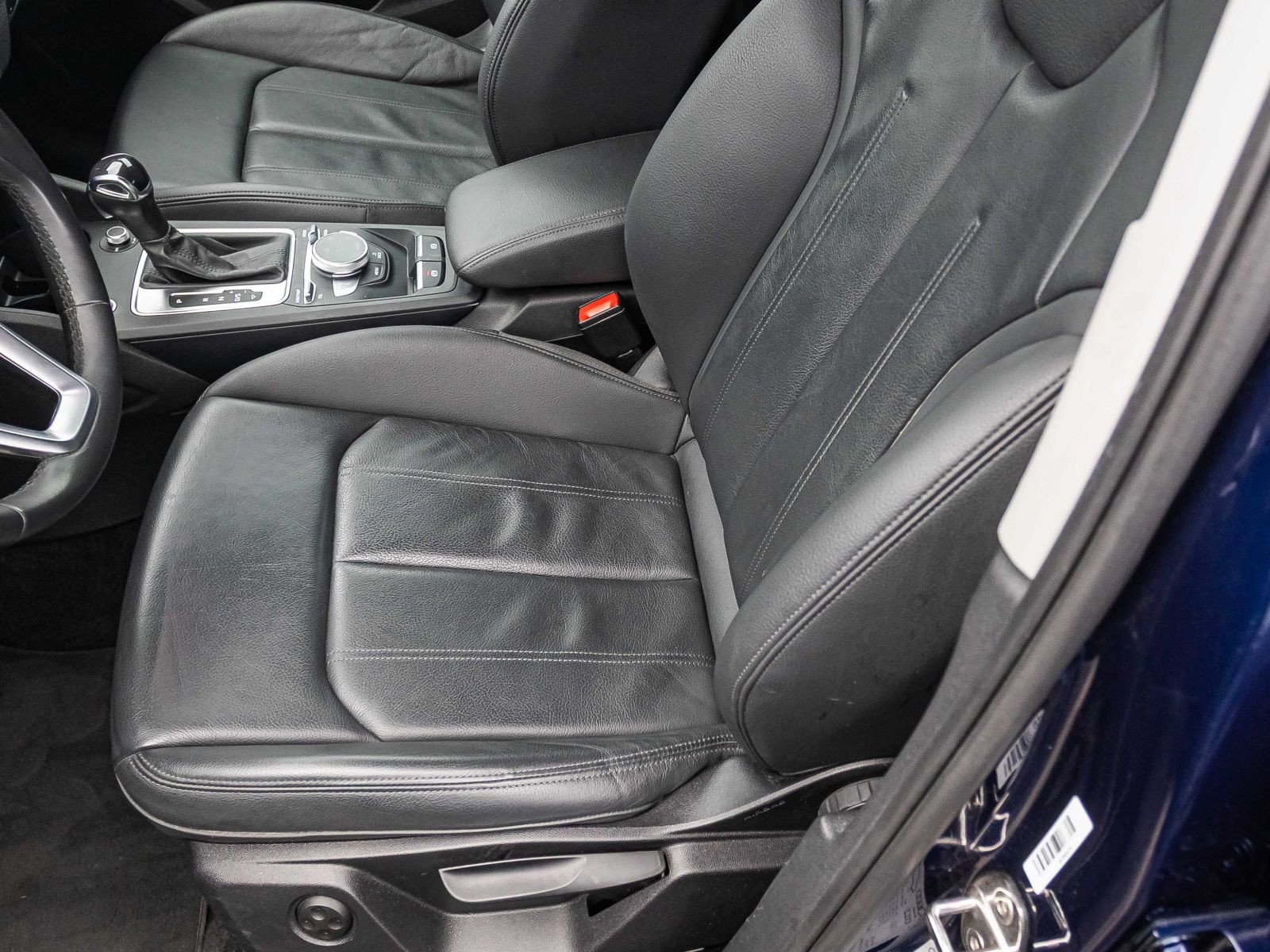 Audi Q2 S line 35TFSI Stronic Navi LED ACC EPH DAB