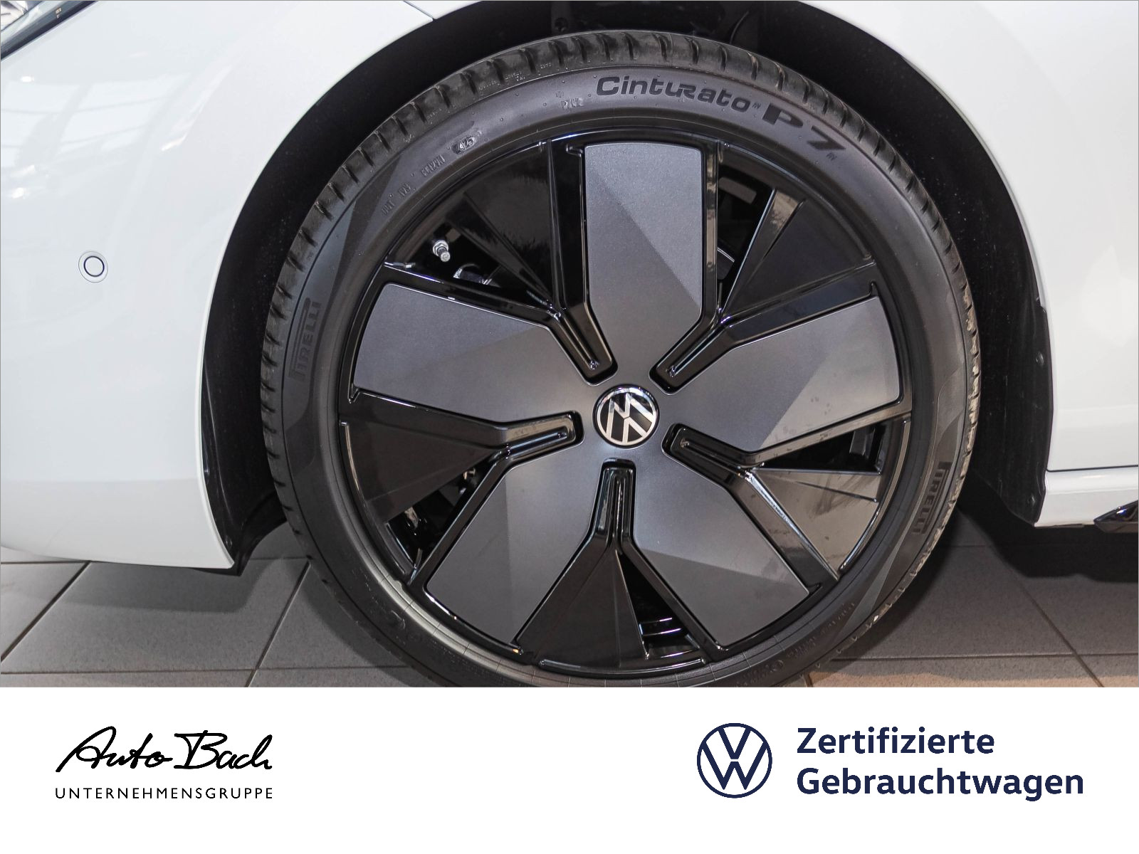 Volkswagen Passat Variant 2.0 TDI R-Line 4M DSG Navi LED Standhzg Panorama HuD ACC AHK