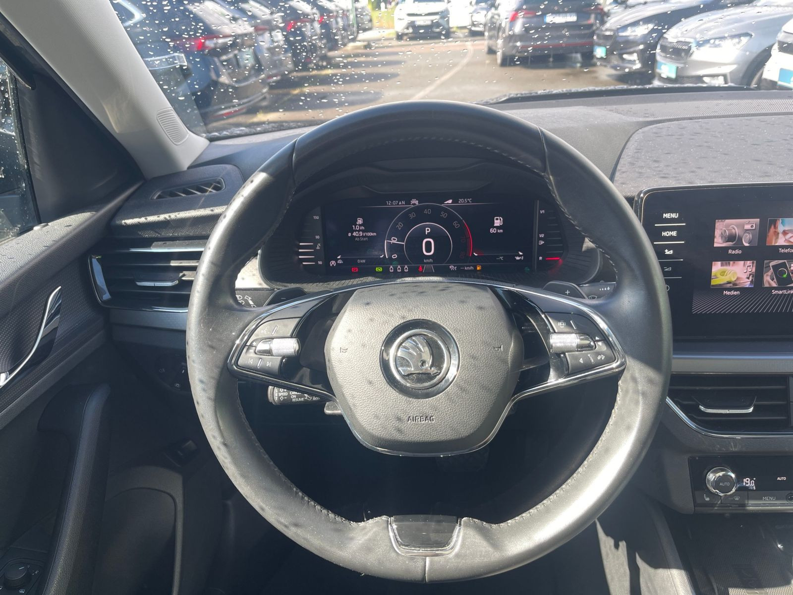 Skoda Kamiq 1.5 TSI Clever DSG Navi LED Panorama ACC