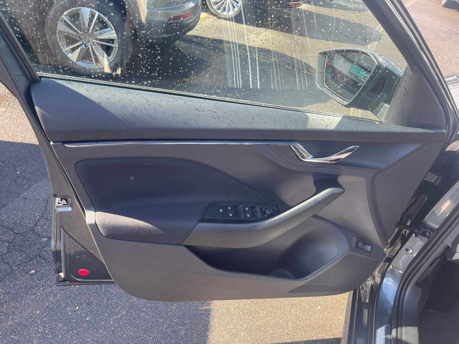 Skoda Kamiq 1.5 TSI Clever DSG Navi LED Panorama ACC