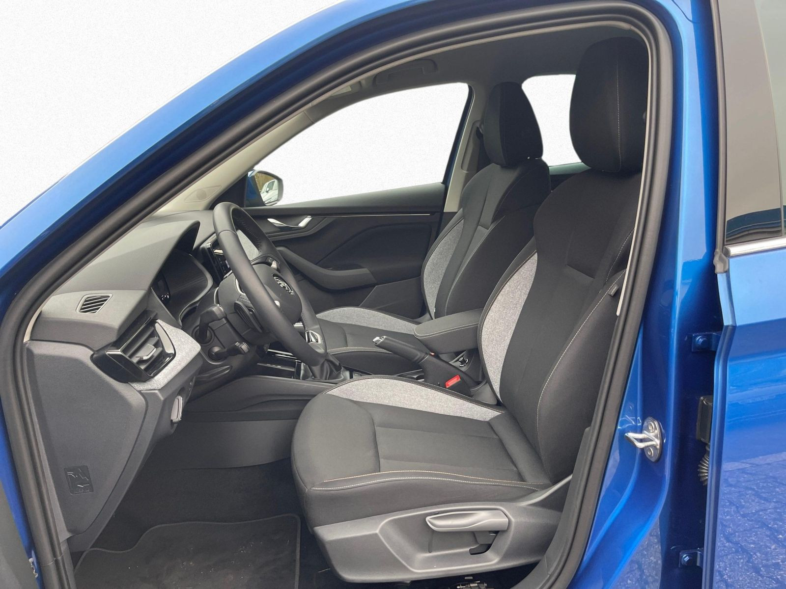 Skoda Kamiq Selection 1.0 TSI DSG LED ACC RFK VIRTUAL