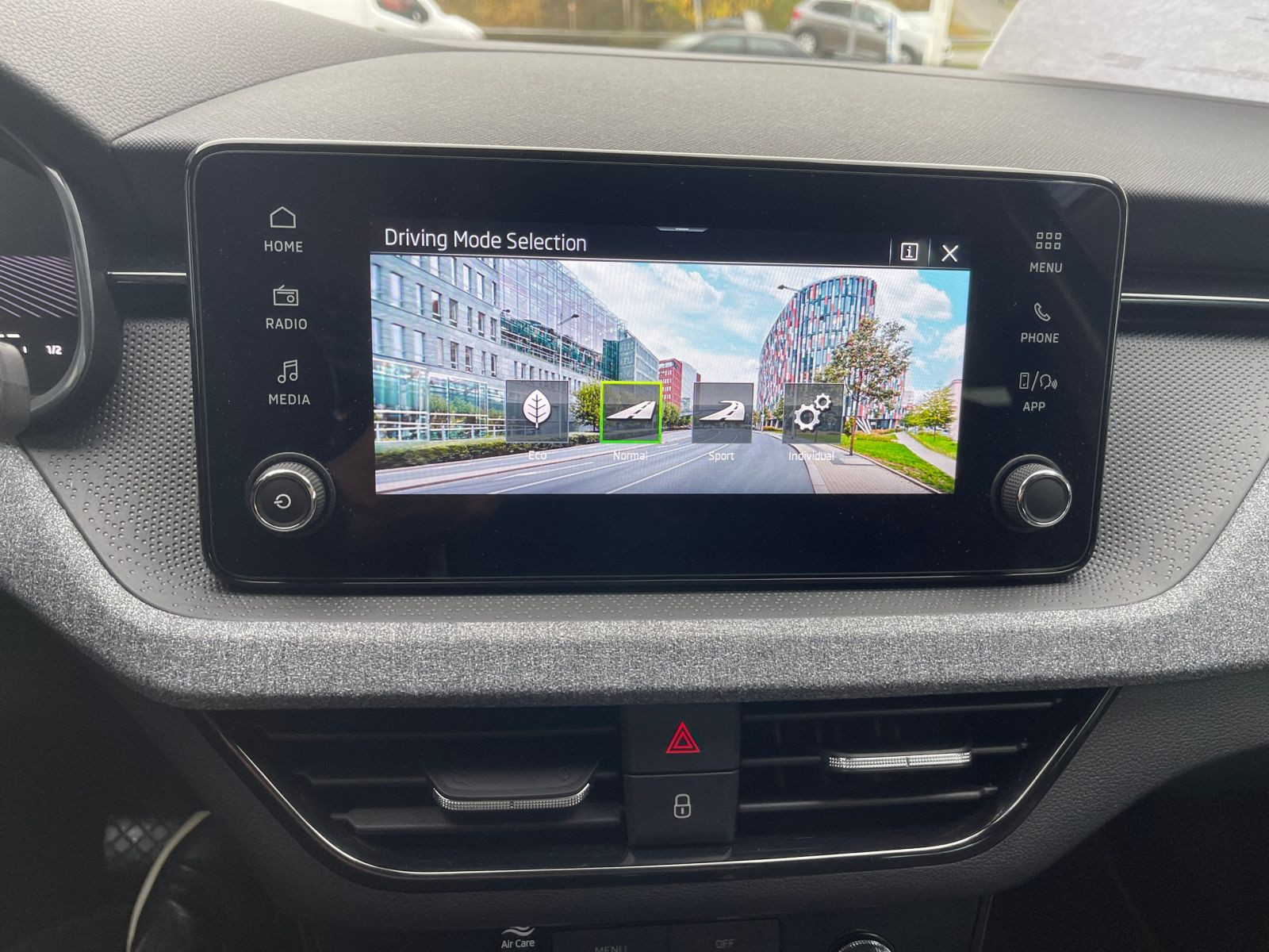 Skoda Kamiq Selection 1.0 TSI DSG LED ACC RFK VIRTUAL