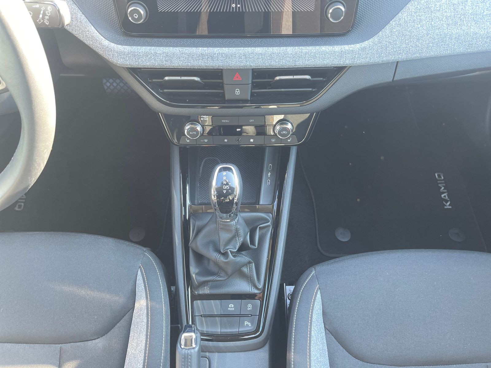 Skoda Kamiq Selection 1.0 TSI DSG LED ACC RFK CarPlay