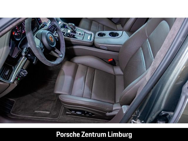 Porsche Panamera GTS Sport Turismo HA-Lenkung Nachtsicht