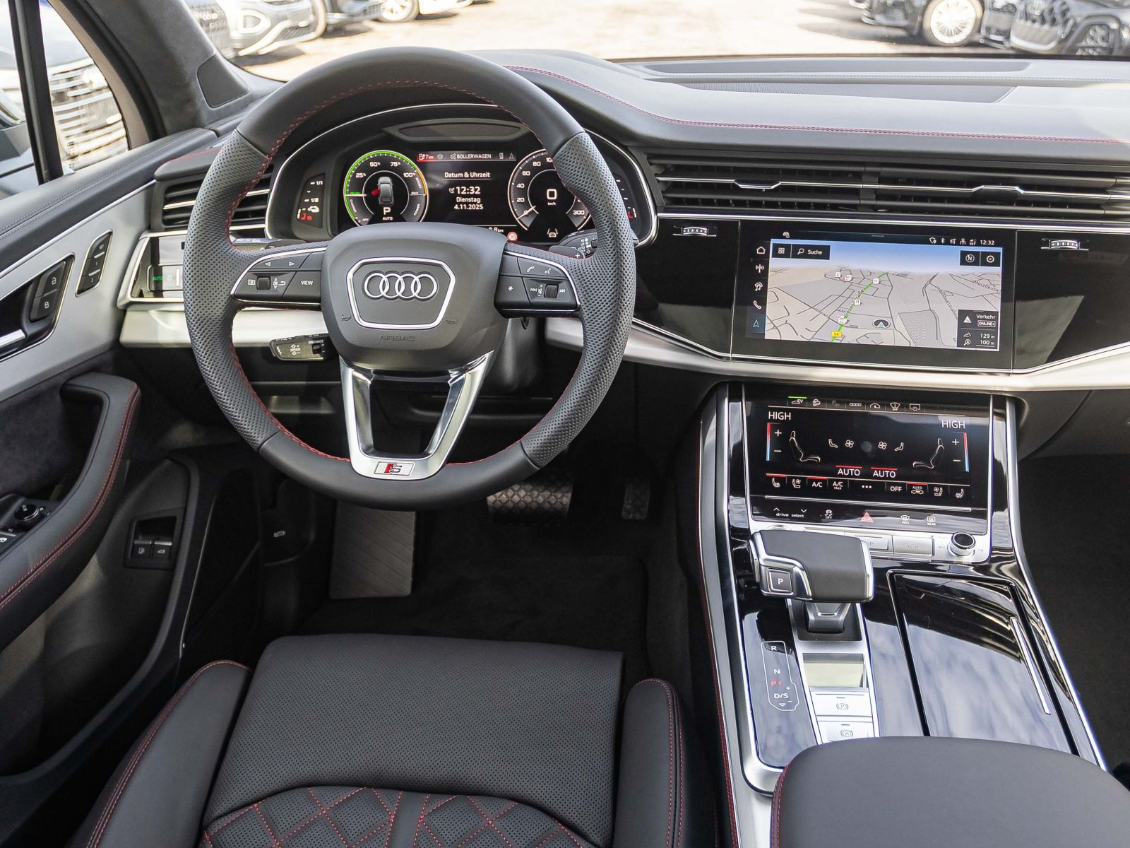 Audi Q7 SUV S line TFSI e quattro 360kW Pano B&O Massage Fahrwerkspaket AHK 