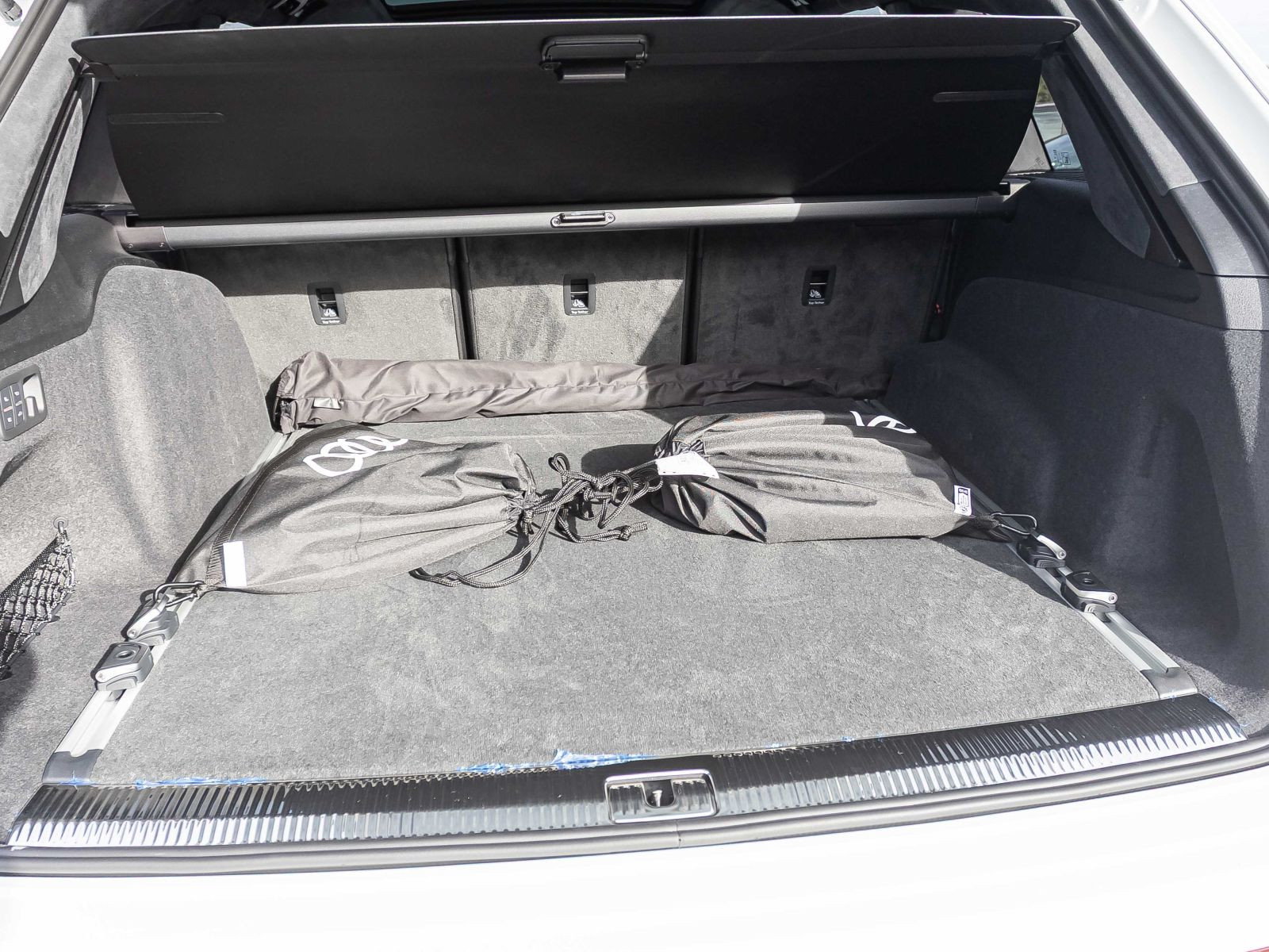 Audi Q7 SUV S line TFSI e quattro 360kW Pano B&O Massage Fahrwerkspaket AHK 