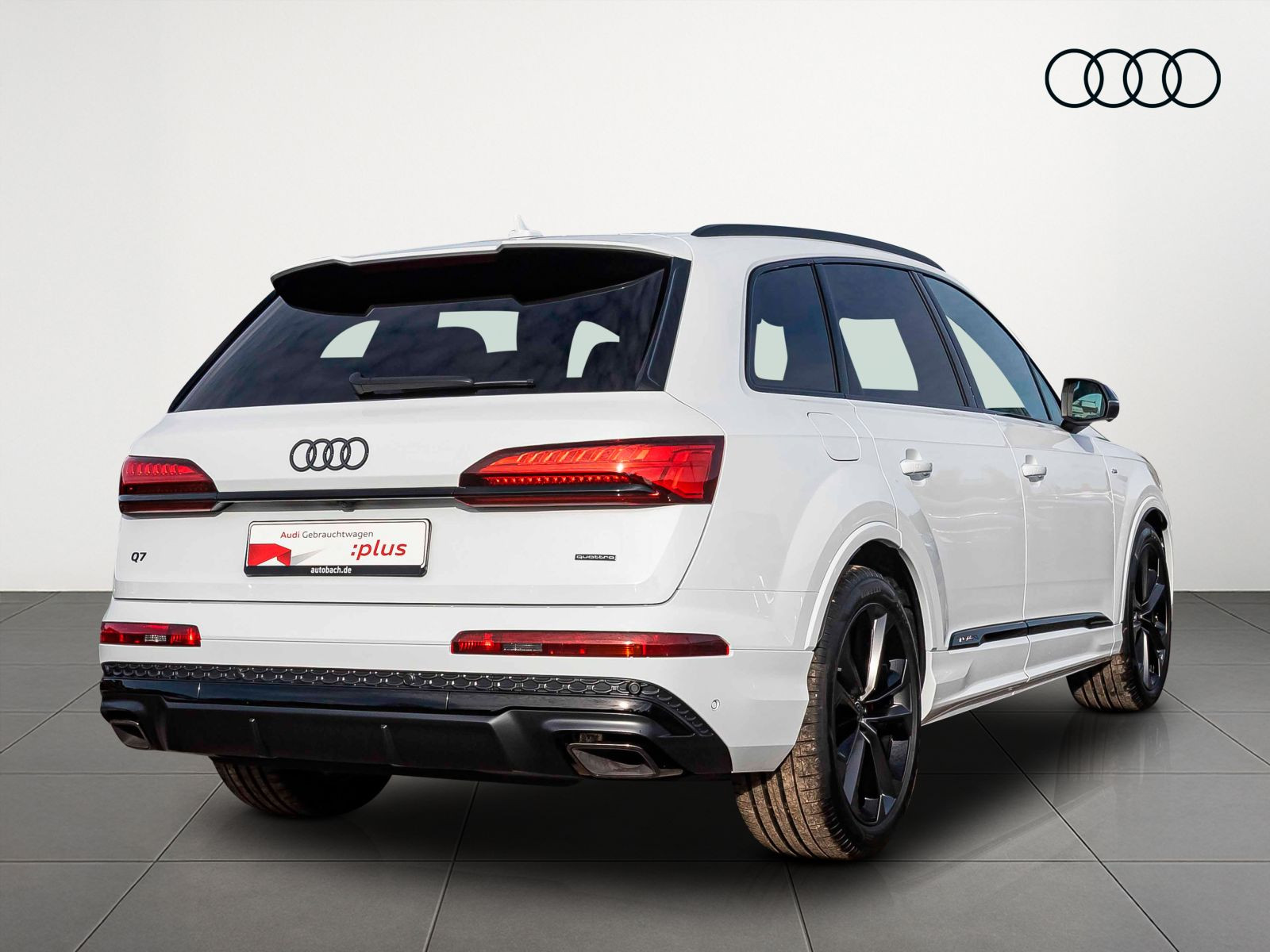 Audi Q7 SUV S line TFSI e quattro 360kW Pano B&O Massage Fahrwerkspaket AHK 