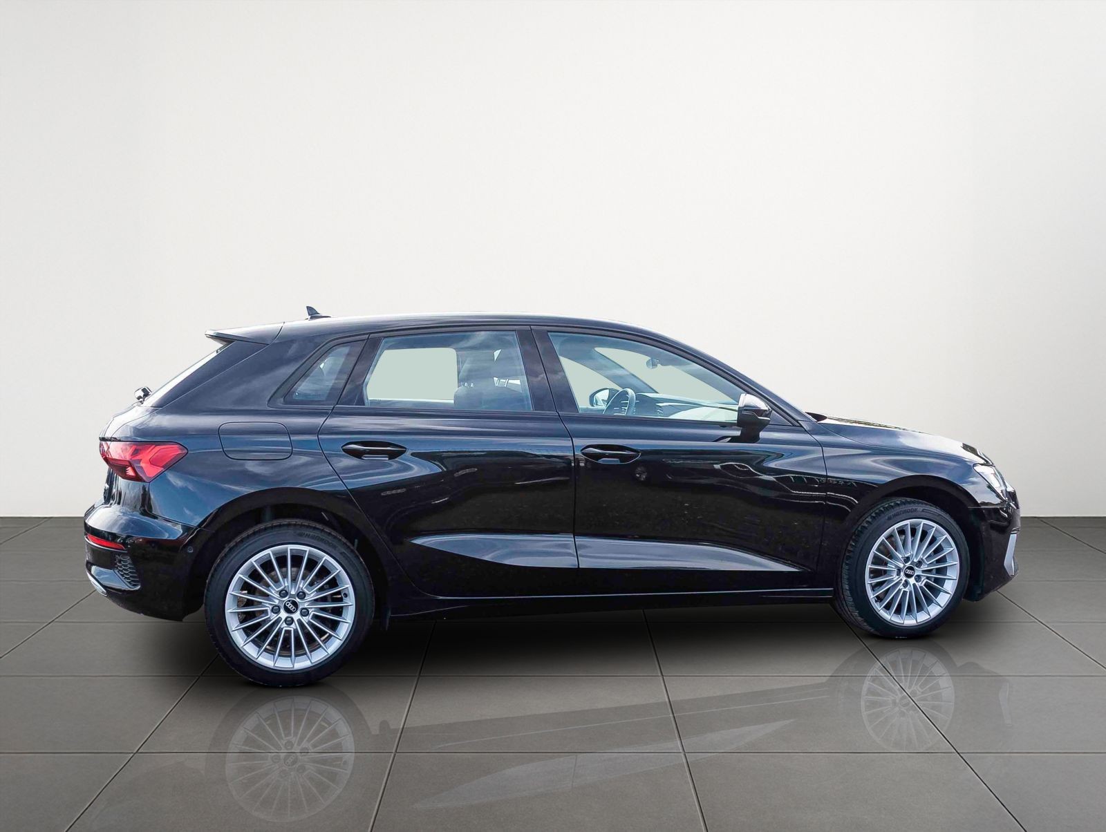 Audi A3 Sportback Advanced 40TFSI qu. Stronic LED EPH DAB AHK