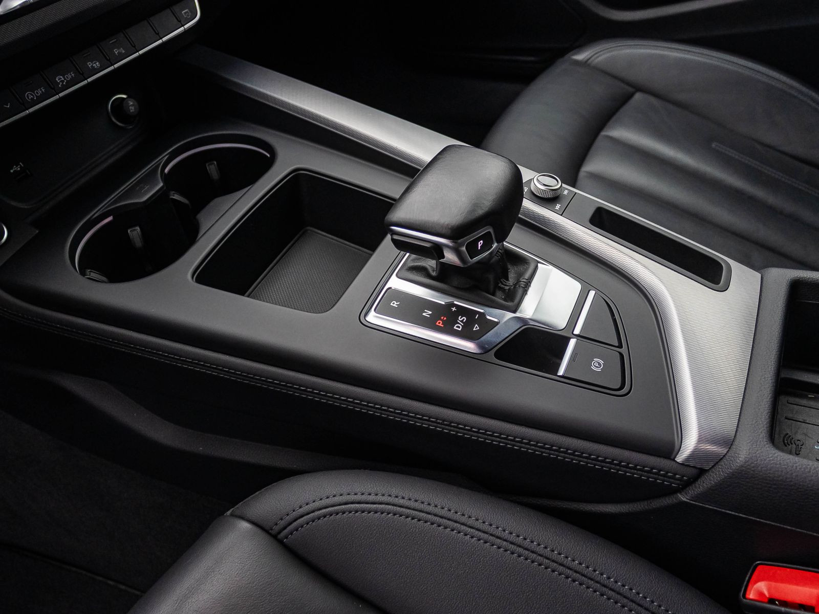 Audi A4 Avant Advanced 35TDI Stronic Navi LED Panorama ACC