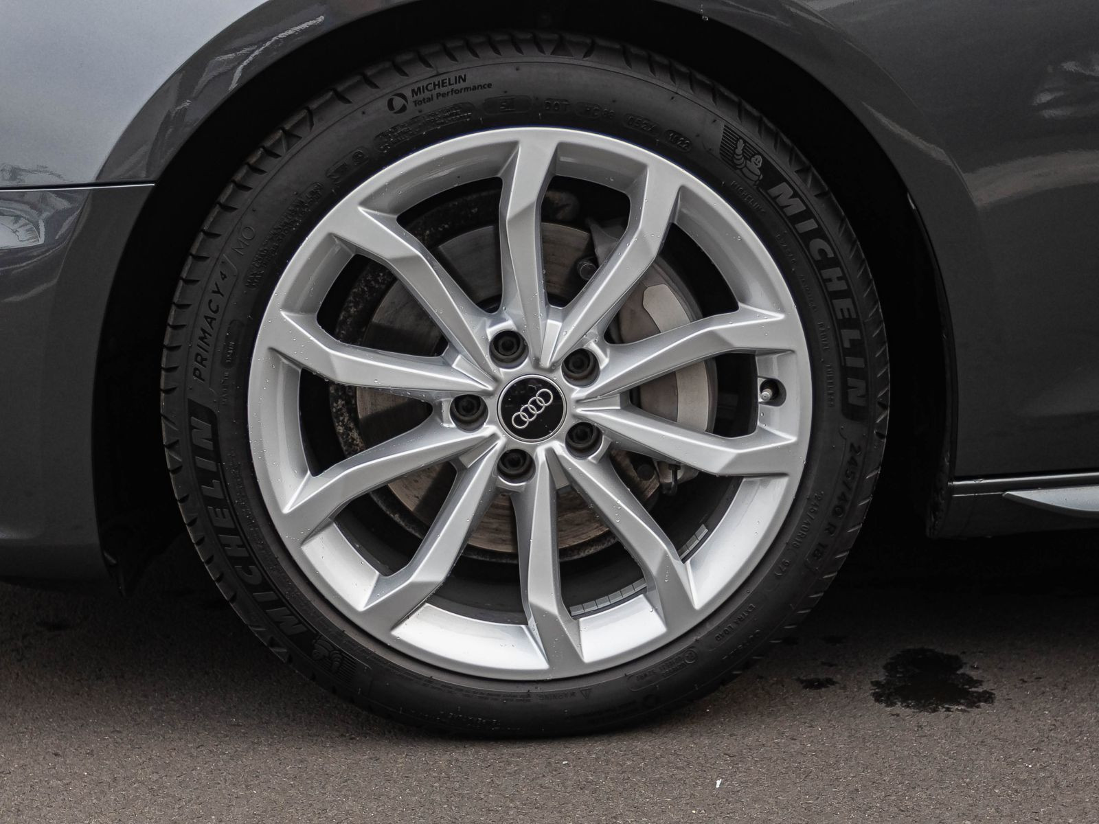 Audi A4 Avant S line 40TFSI Stronic Navi LED GRA EPH