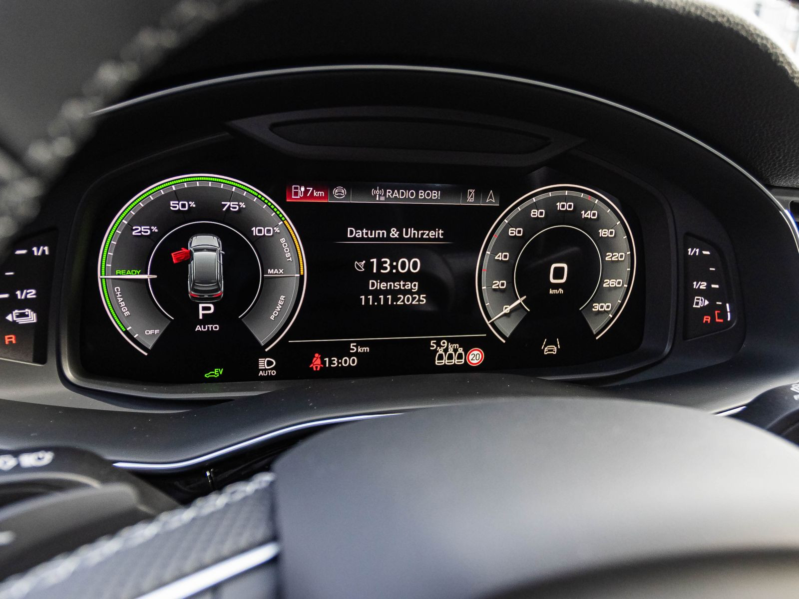 Audi Q7 SUV S line TFSI e quattro 290kW  Allradlenkung Pano matrix B&O AHK