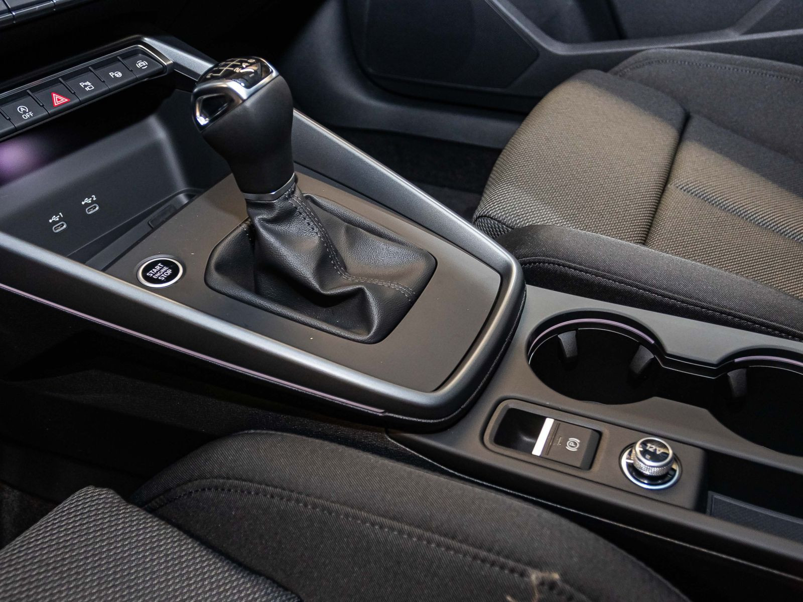 Audi A3 Sportback advanced TFSI 110kW Komfort-Business-Paket  LED