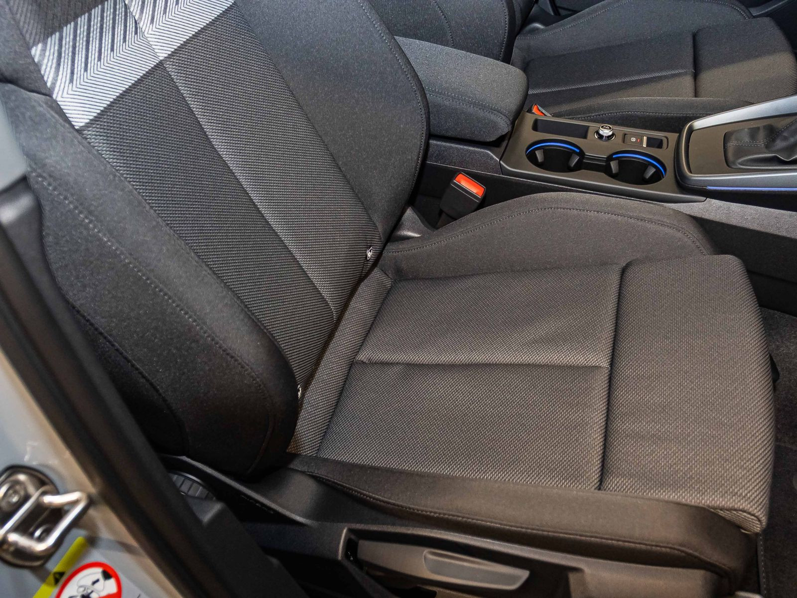 Audi A3 Sportback advanced TFSI 110kW Komfort-Business-Paket  LED