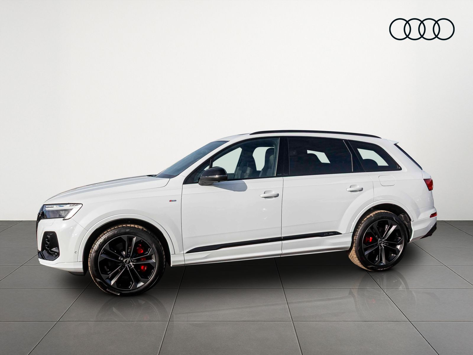 Audi Q7  S line TFSI e quattro 360 kW AHK Pano HuD 21"
