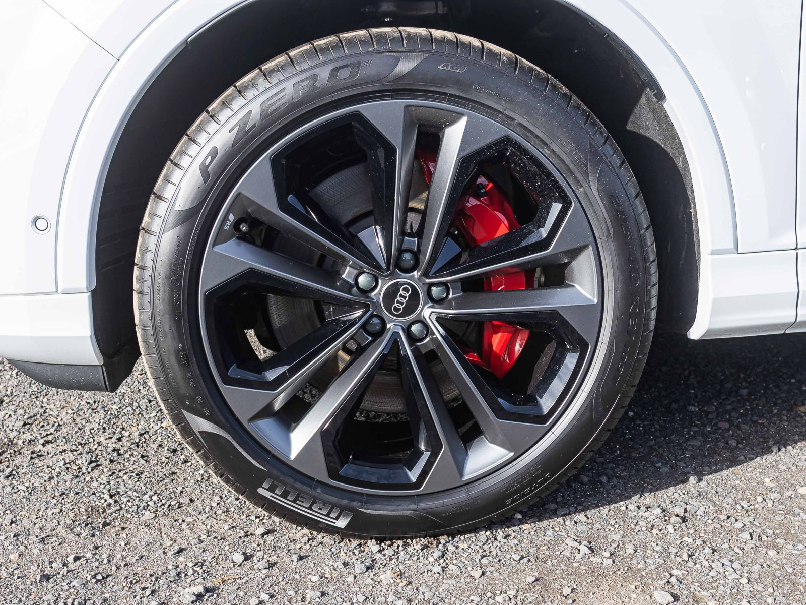 Audi Q7  S line TFSI e quattro 360 kW AHK Pano HuD 21"