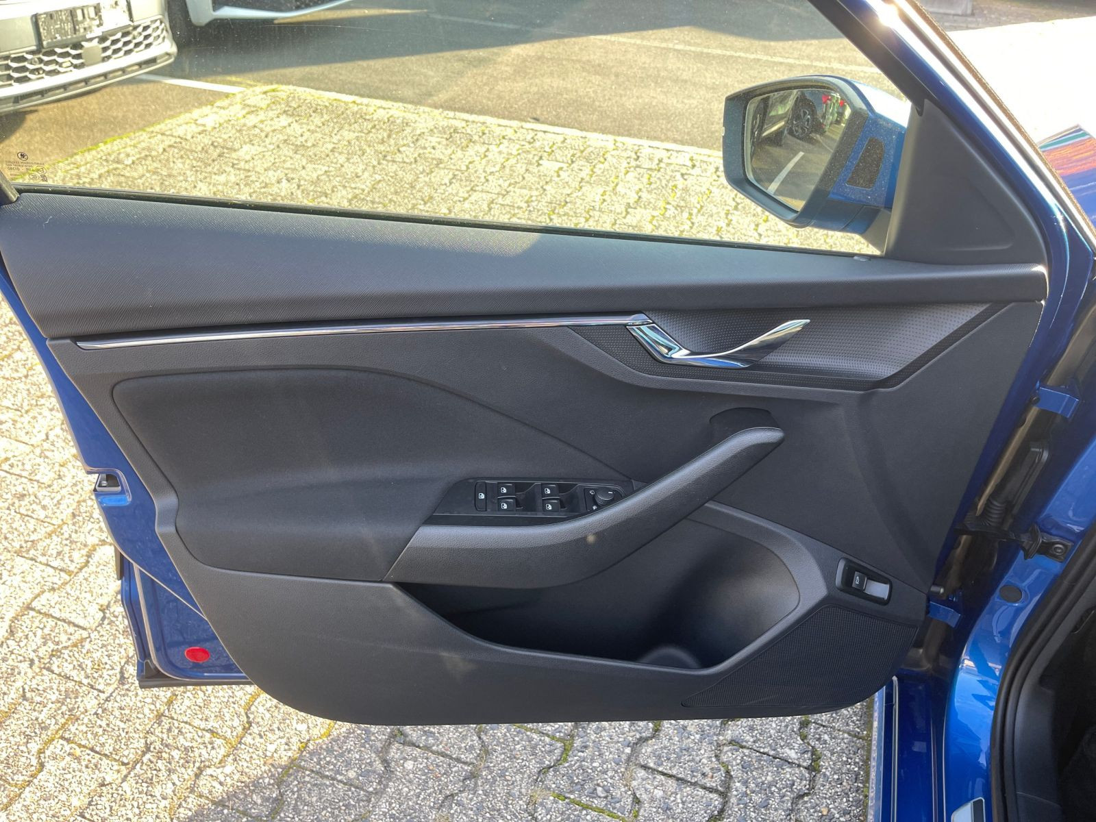 Skoda Kamiq Tour 1.0 TSI DSG LED Panorama GRA EPH AHK