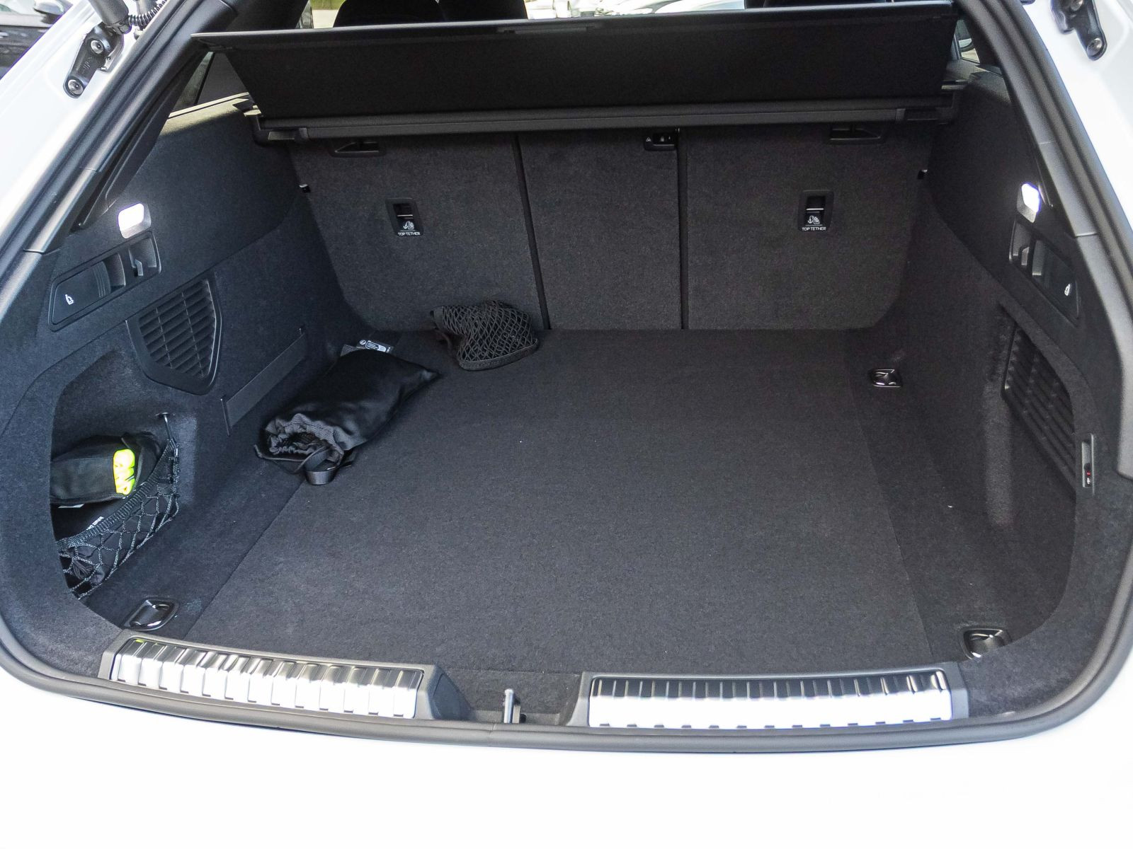 Audi A5 Avant TDI edition one quattro 150kW S Tech-Plus S-Interieur AHK