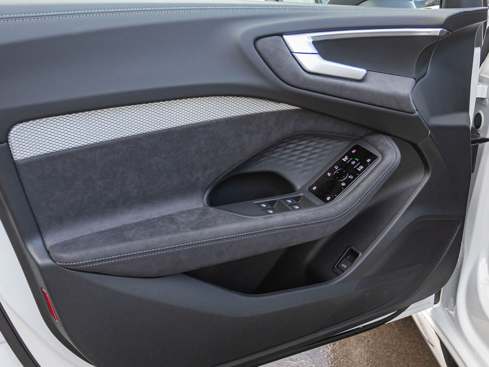 Audi A5 Avant TDI edition one quattro 150kW S Tech-Plus S-Interieur AHK